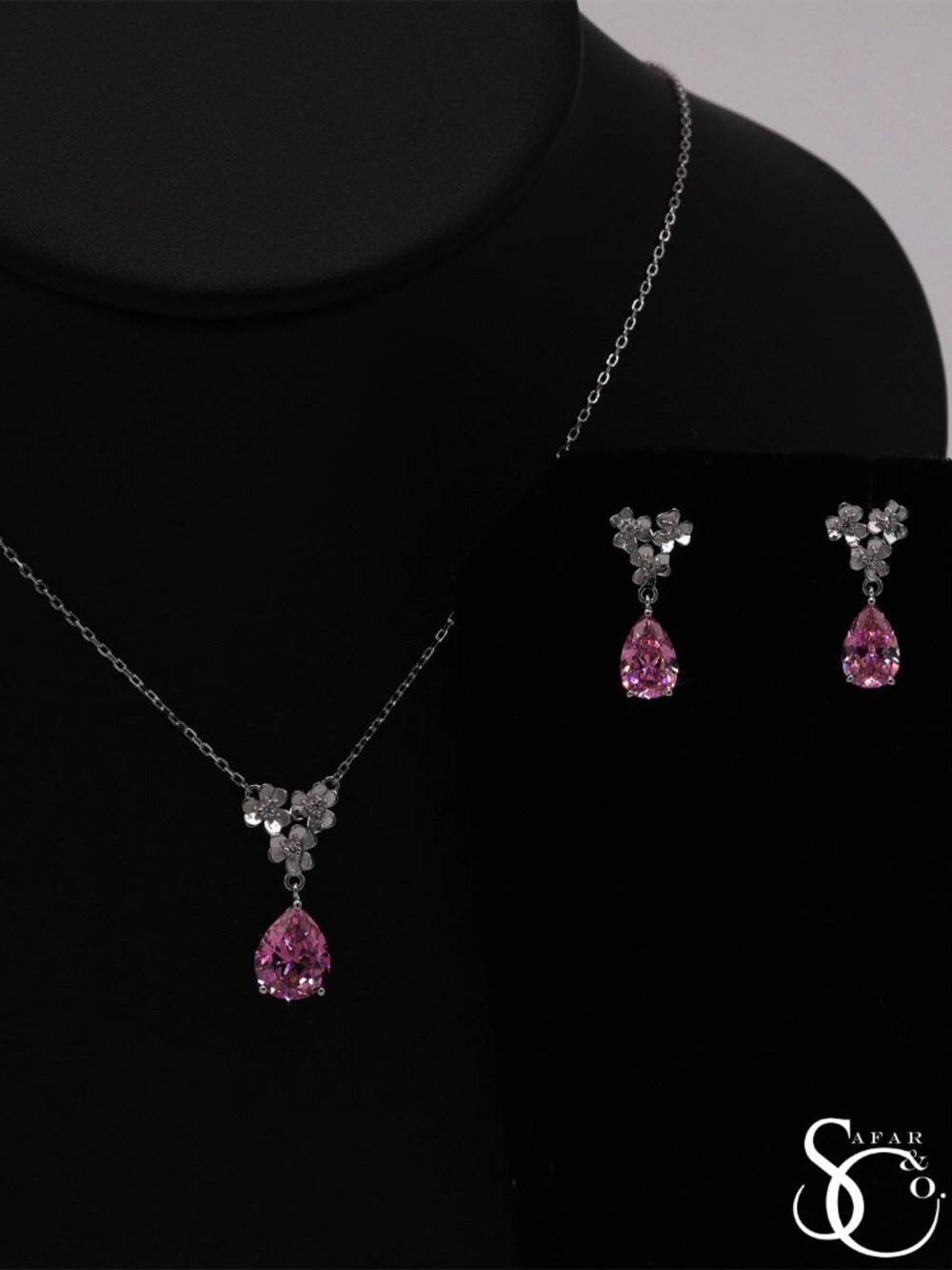 925 Sterling Silver Four Leaf Clover Matching Necklace and Earrings